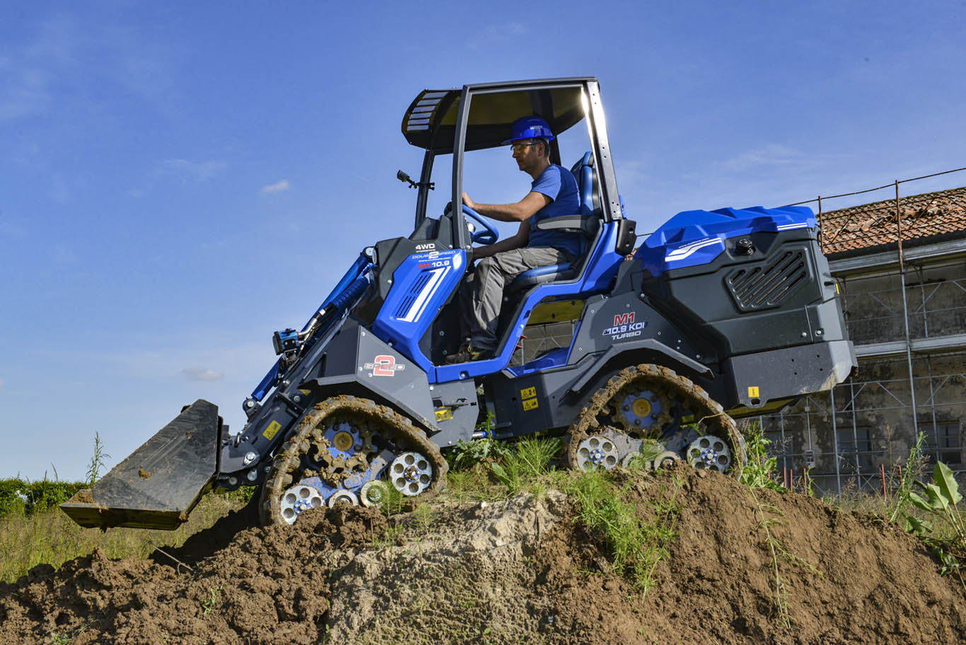 MultiOne @ SaMoTer 2020 mini loaders for construction - Multione