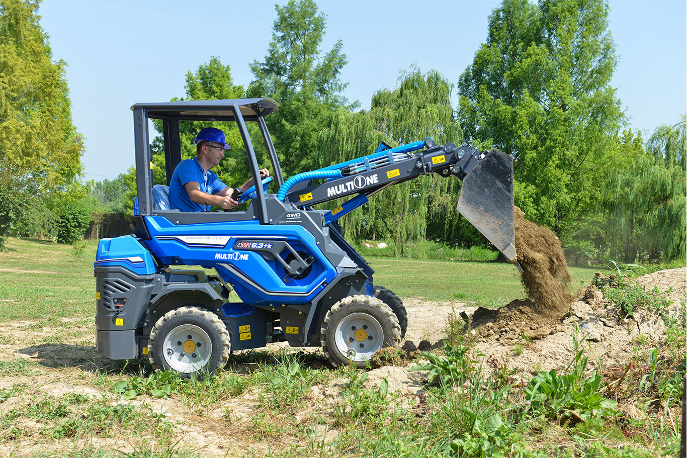 MultiOne @ SaMoTer 2020 mini loaders for construction - Multione