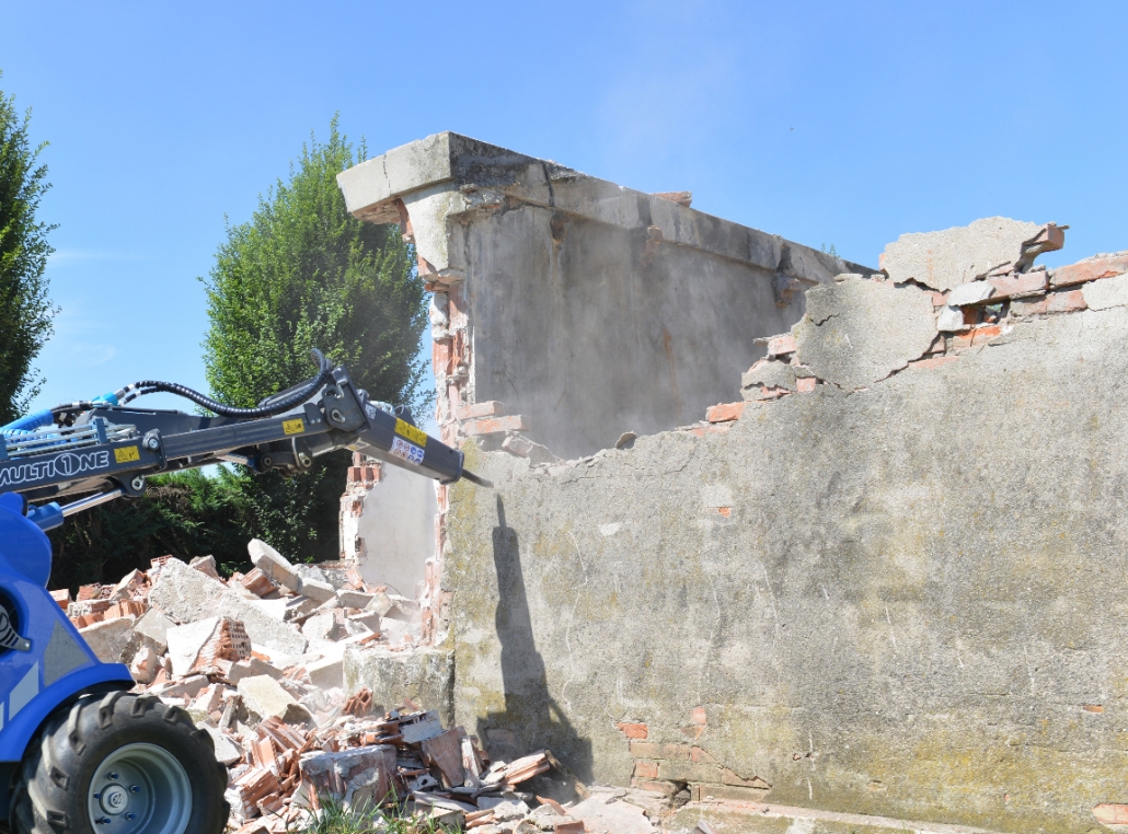 Hydraulic BreakerHydraulic BreakerHydraulic Breaker - Multione