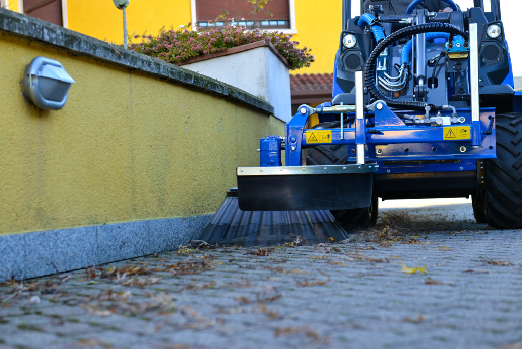 Weed Brush - Multione